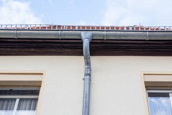 Commercial Gutter Maintenance in Santa Maria